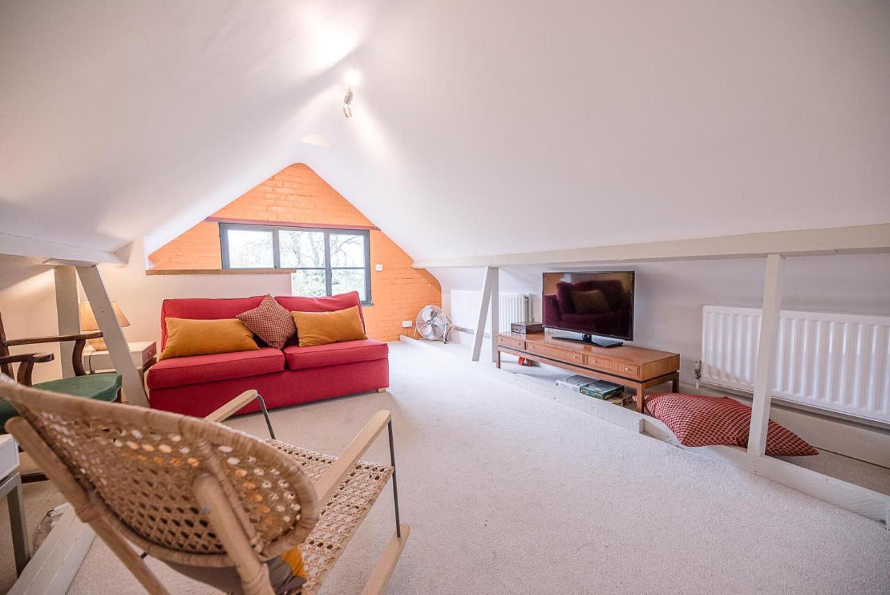 Red House Loft, East Green Саксмъндам Екстериор снимка